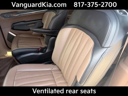 Used 2024 Kia EV9 GT-Line AWD/4WD image 25