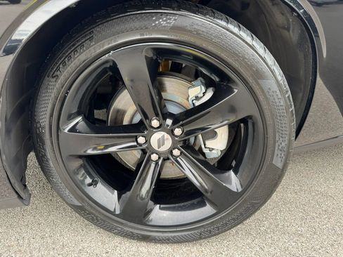 Used 2018 Dodge Challenger R/T Plus RWD image 25