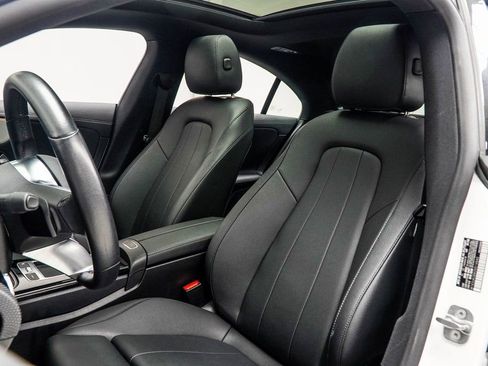 Used 2025 Mercedes-Benz CLA 250 image 33