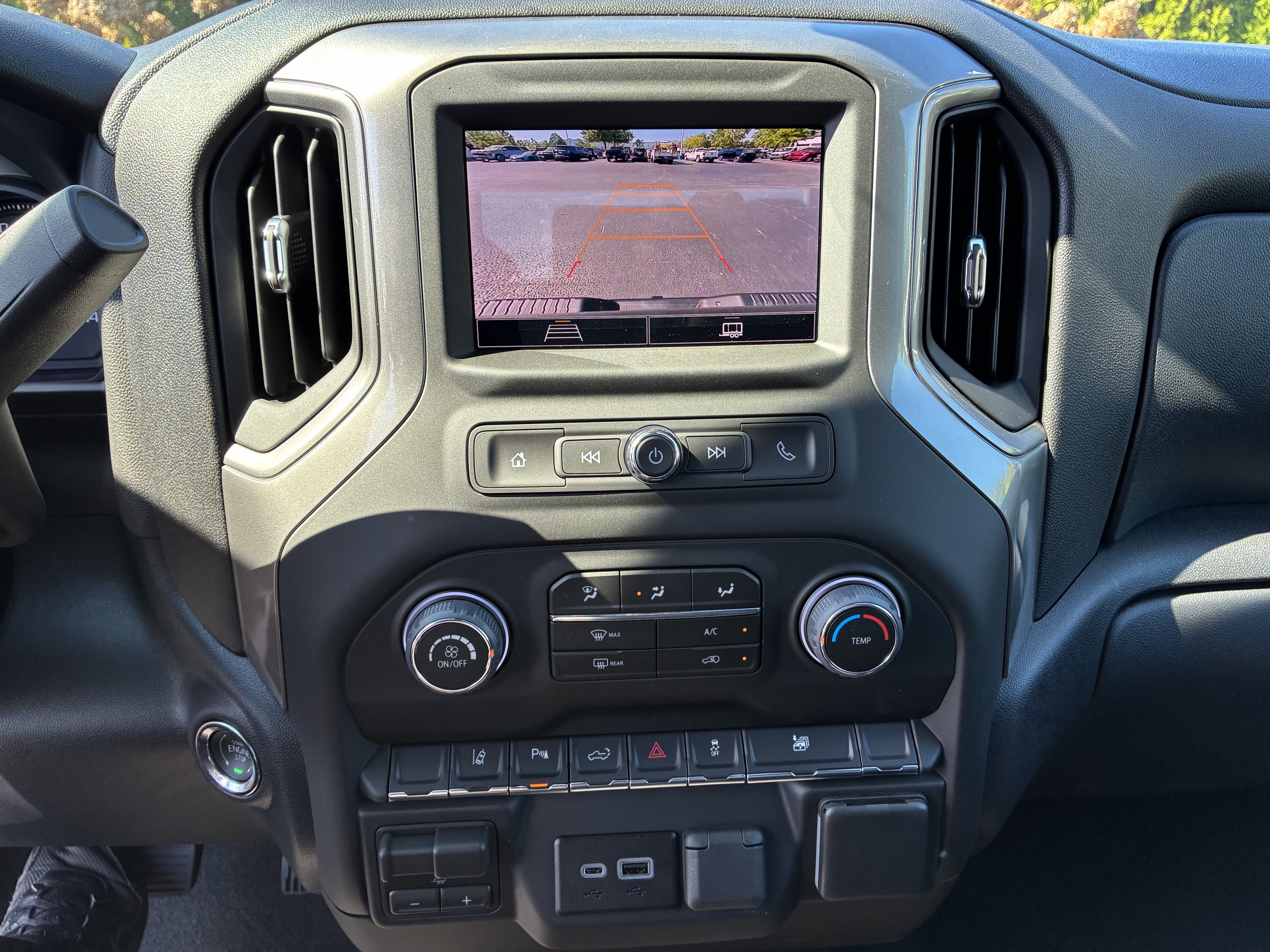 New 2026 Chevrolet Silverado 2500 Custom w/ Custom Value Package AWD/4WD image 33