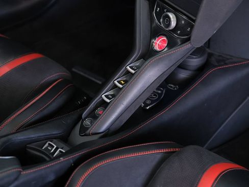 Used 2020 McLaren 720S Spider RWD image 12