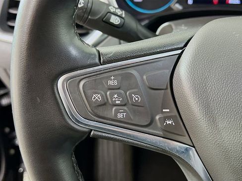 Used 2024 Chevrolet Equinox LT AWD/4WD image 13