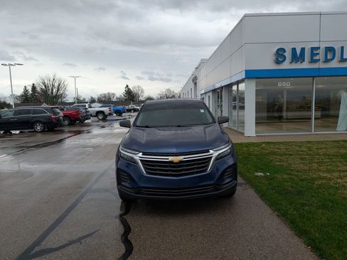 Certified 2023 Chevrolet Equinox LS w/ LS Convenience Package image 2