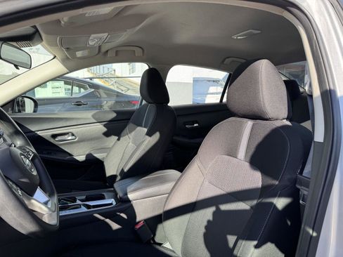 Used 2023 Nissan Sentra SV image 15