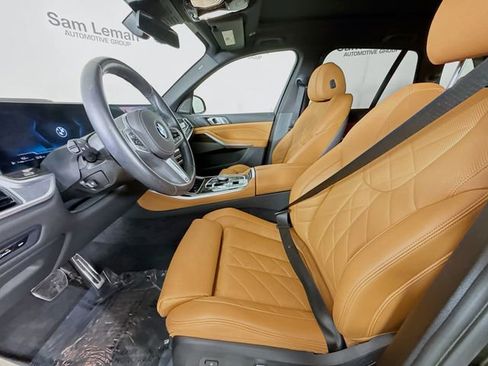 Used 2024 BMW X5 sDrive40i w/ M Sport Package image 21