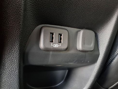 Used 2020 Chevrolet Colorado ZR2 w/ LPO, Premium Interior Package AWD/4WD image 25