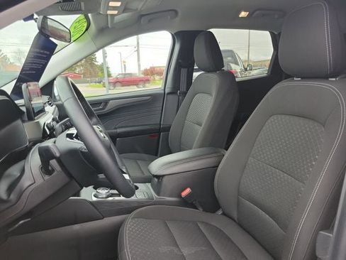 Certified 2024 Ford Escape Active AWD/4WD image 5
