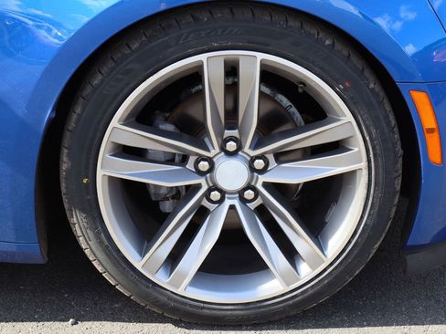 Used 2018 Chevrolet Camaro LT w/ RS Package image 29