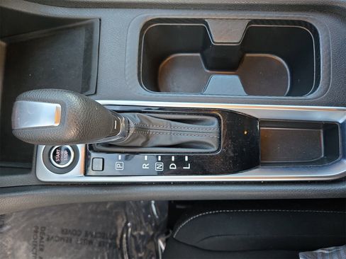 Certified 2024 Nissan Sentra SV image 23