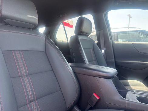 Used 2024 Chevrolet Equinox RS FWD image 21