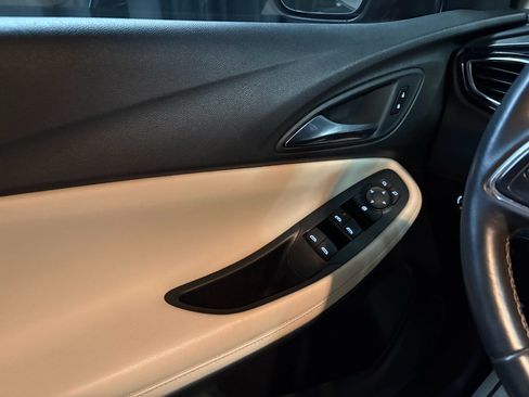 Used 2023 Buick Encore GX Preferred w/ Cold Weather Comfort Package FWD image 20