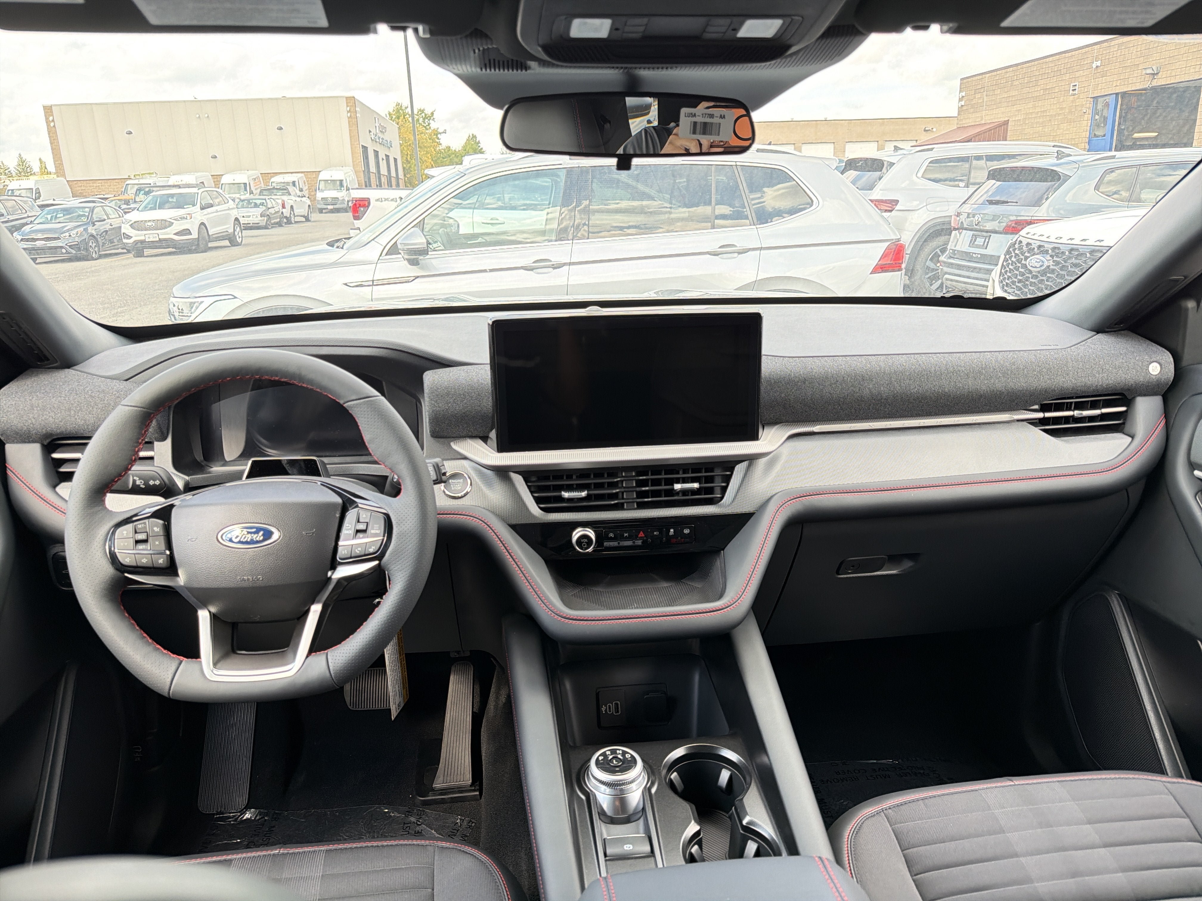 New 2027 Ford Explorer ST-Line AWD/4WD image 11