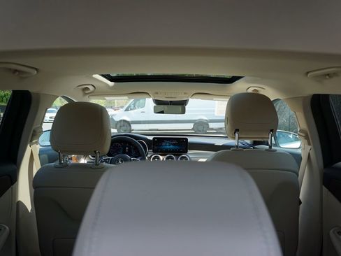 Used 2022 Mercedes-Benz GLC 300 4MATIC Coupe image 39