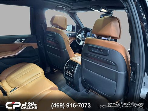 Used 2022 BMW X7 xDrive40i w/ M Sport Package AWD/4WD image 31