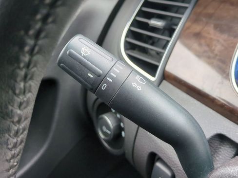 Used 2014 Ford Taurus Limited image 26