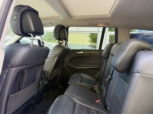 Used 2018 Mercedes-Benz GLS 550 4MATIC image 6