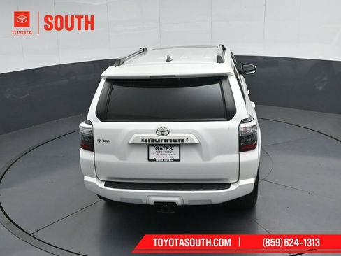 Used 2023 Toyota 4Runner SR5 Premium w/ Moonroof Package AWD/4WD image 45
