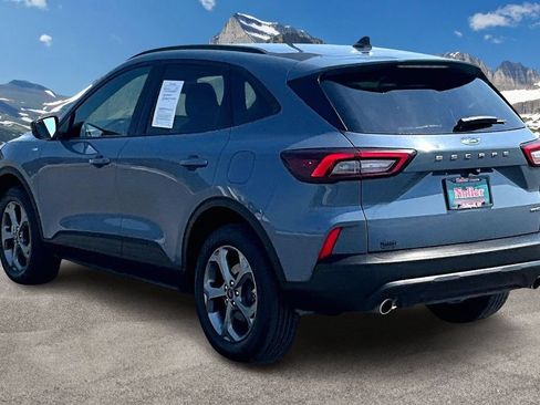Used 2025 Ford Escape ST-Line Select AWD/4WD image 13