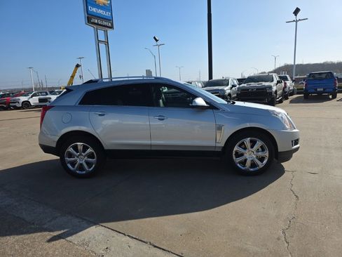 Used 2016 Cadillac SRX Premium image 4