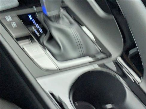 New 2026 Hyundai Elantra SEL Sport FWD image 16