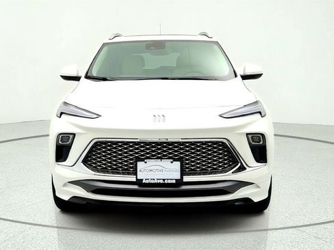 Used 2026 Buick Encore GX Avenir FWD image 2
