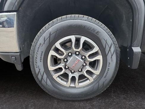 Used 2023 GMC Sierra 2500 SLE w/ SLE Value Package; image 27