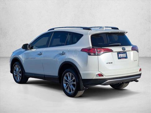 Used 2018 Toyota RAV4 Limited image 8