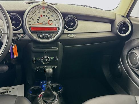Used 2013 MINI Cooper Clubman FWD image 28