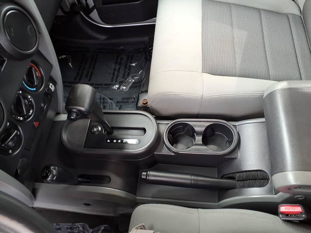 Used 2008 Jeep Wrangler X AWD/4WD image 16