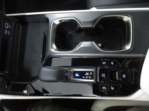 Used 2024 Lexus NX 350 AWD w/ Cold Area Package image 32