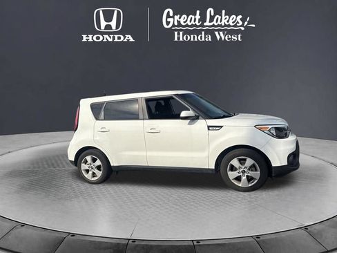 Used 2019 Kia Soul FWD image 7