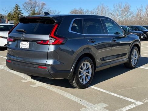 Used 2023 Honda CR-V EX-L image 3