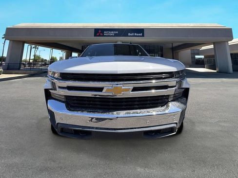 Used 2019 Chevrolet Silverado 1500 LT w/ All-Star Edition AWD/4WD image 2