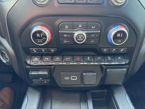 Used 2021 GMC Sierra 1500 Denali w/ Denali Ultimate Package image 39