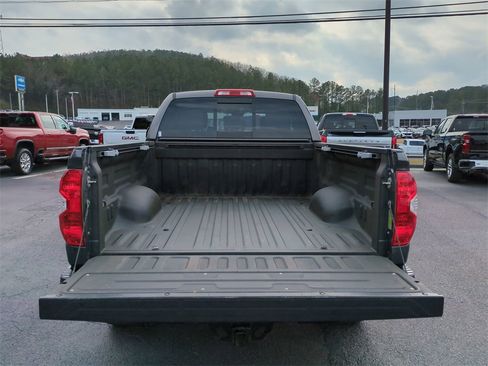 Used 2018 Toyota Tundra Limited image 13