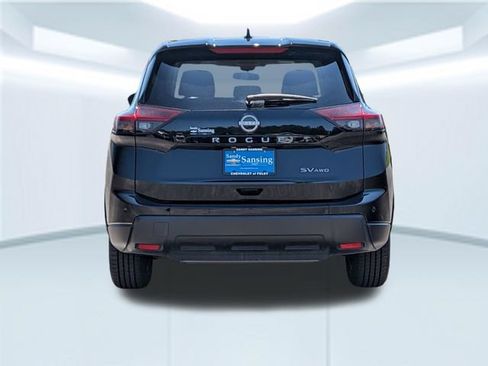 Used 2024 Nissan Rogue SV AWD/4WD image 5