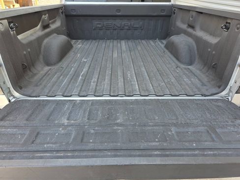 Used 2017 GMC Sierra 1500 Denali image 34