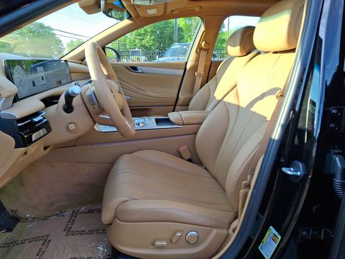 Used 2025 Genesis G80 2.5T Advanced AWD/4WD image 15