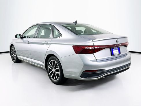 Used 2025 Volkswagen Jetta SE w/ Sunroof Package FWD image 7