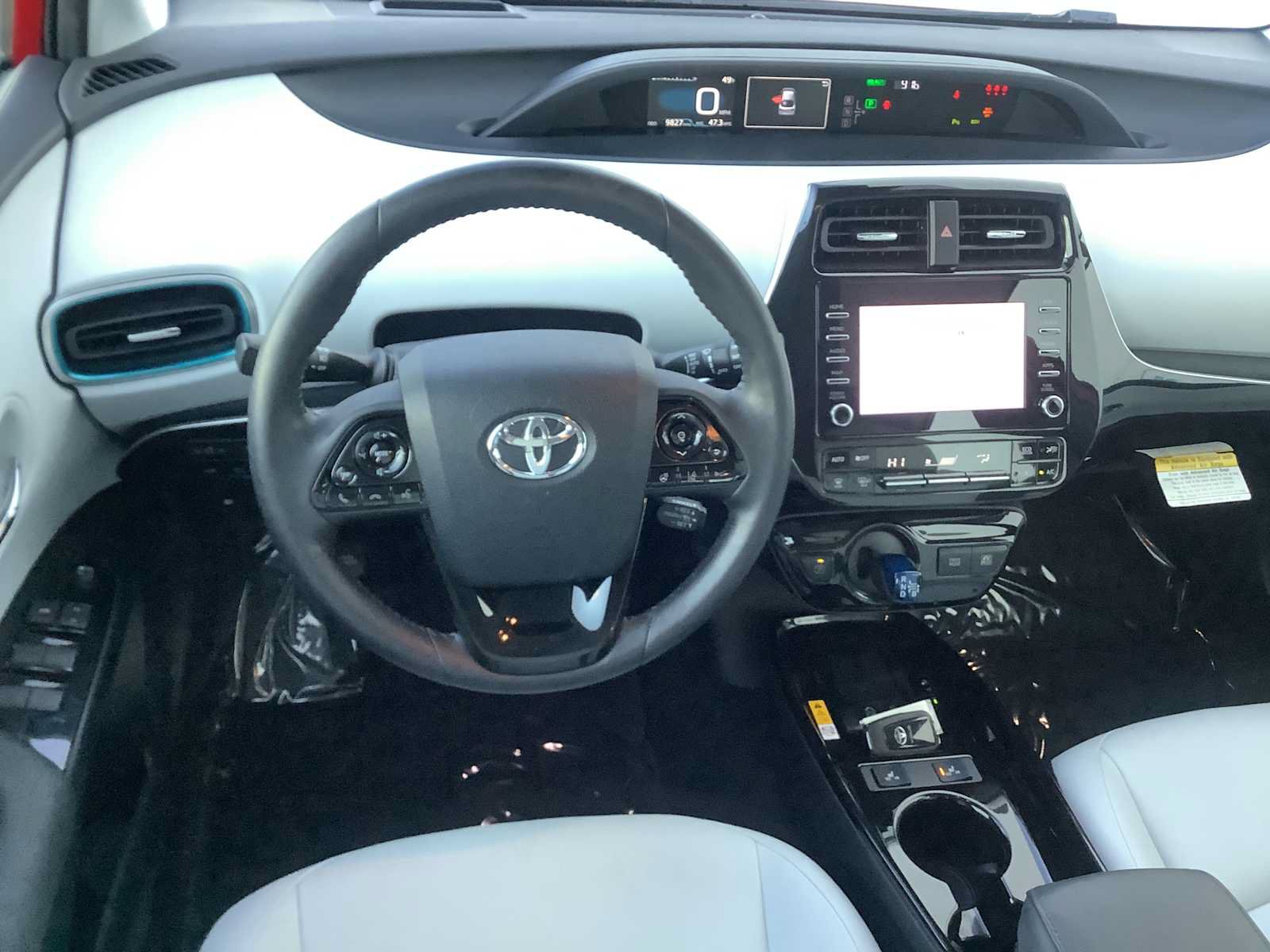 Used 2020 Toyota Prius XLE w/ Advanced Technology Package AWD/4WD image 10