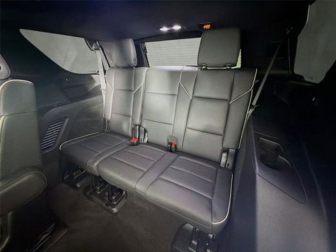 Used 2024 Cadillac Escalade Sport AWD/4WD image 23