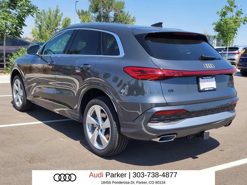 Used 2025 Audi Q5 Premium Plus w/ Premium Plus AWD/4WD image 3