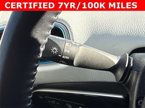 Used 2019 Toyota Prius XLE image 26
