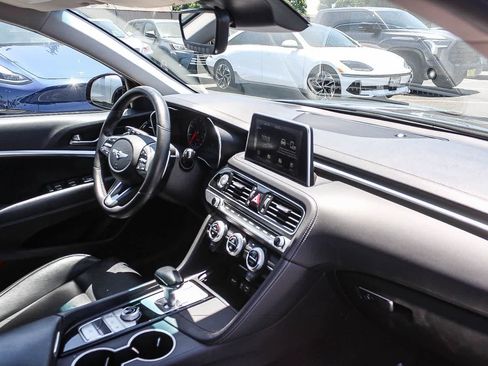 Used 2021 Genesis G70 2.0T RWD image 21