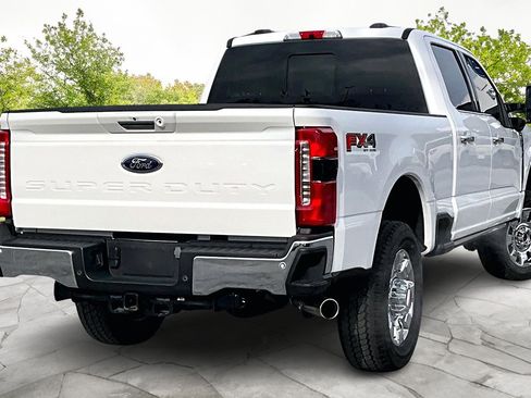 Used 2024 Ford F250 Lariat w/ Lariat Ultimate Package image 13