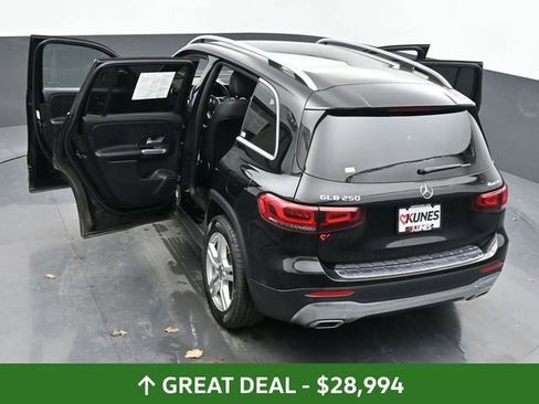 Used 2023 Mercedes-Benz GLB 250 4MATIC image 65