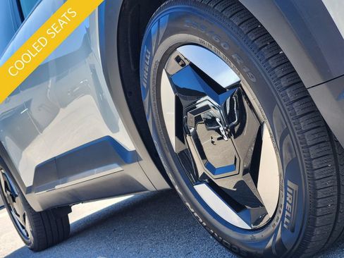 Certified 2024 Kia EV9 Wind AWD/4WD image 8