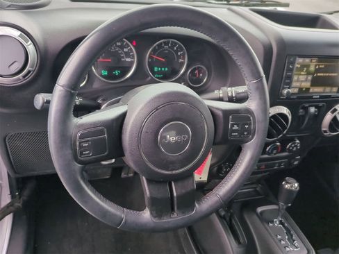 Used 2015 Jeep Wrangler Sahara w/ Trailer Tow Group image 21