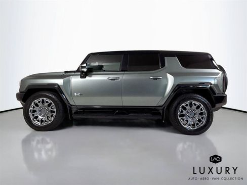 Used 2024 GMC Hummer EV 3X AWD/4WD image 9