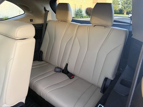 Used 2023 Acura MDX SH-AWD w/ Advance Package image 22